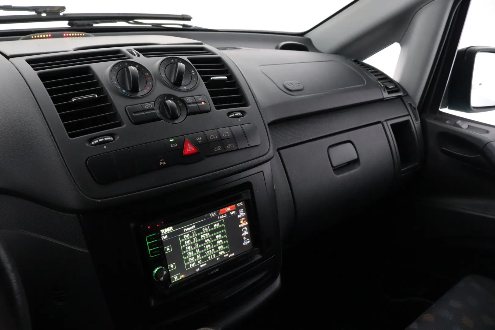 MERCEDES-BENZ Vito CJX-790 carousel image