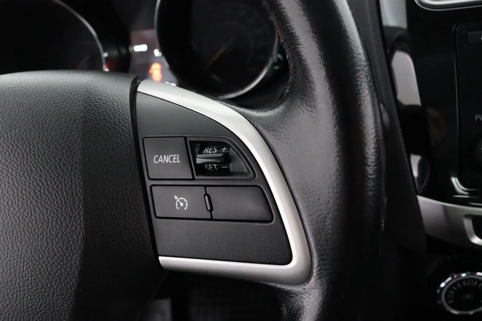 MITSUBISHI ASX LMK-655 carousel image