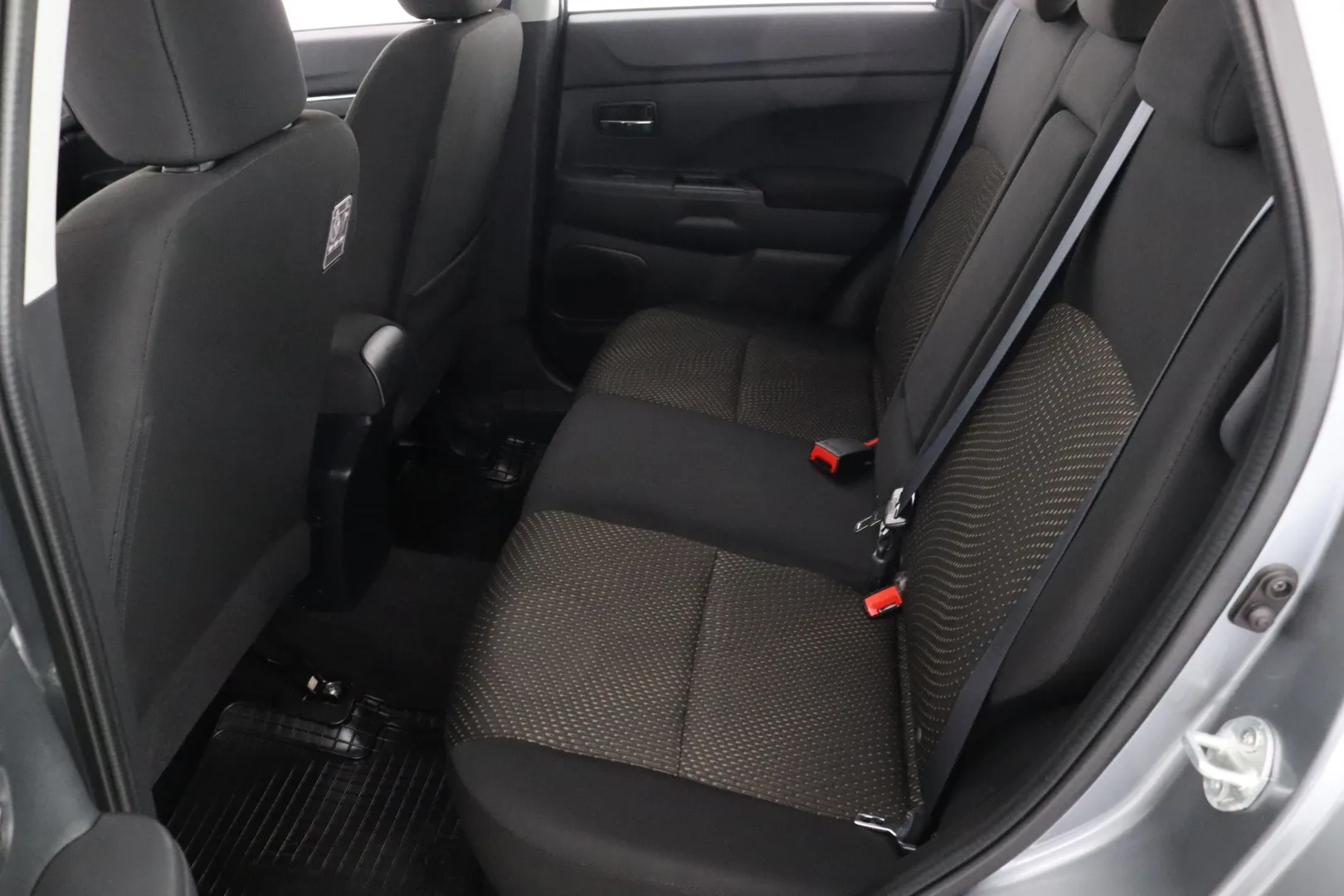 MITSUBISHI ASX LMK-655 carousel image