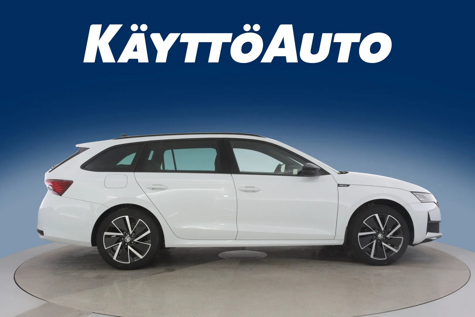 Skoda Octavia CRZ-799 carousel image