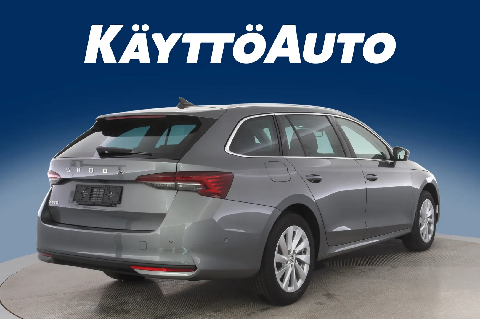 Skoda Octavia SRJ-761 carousel image