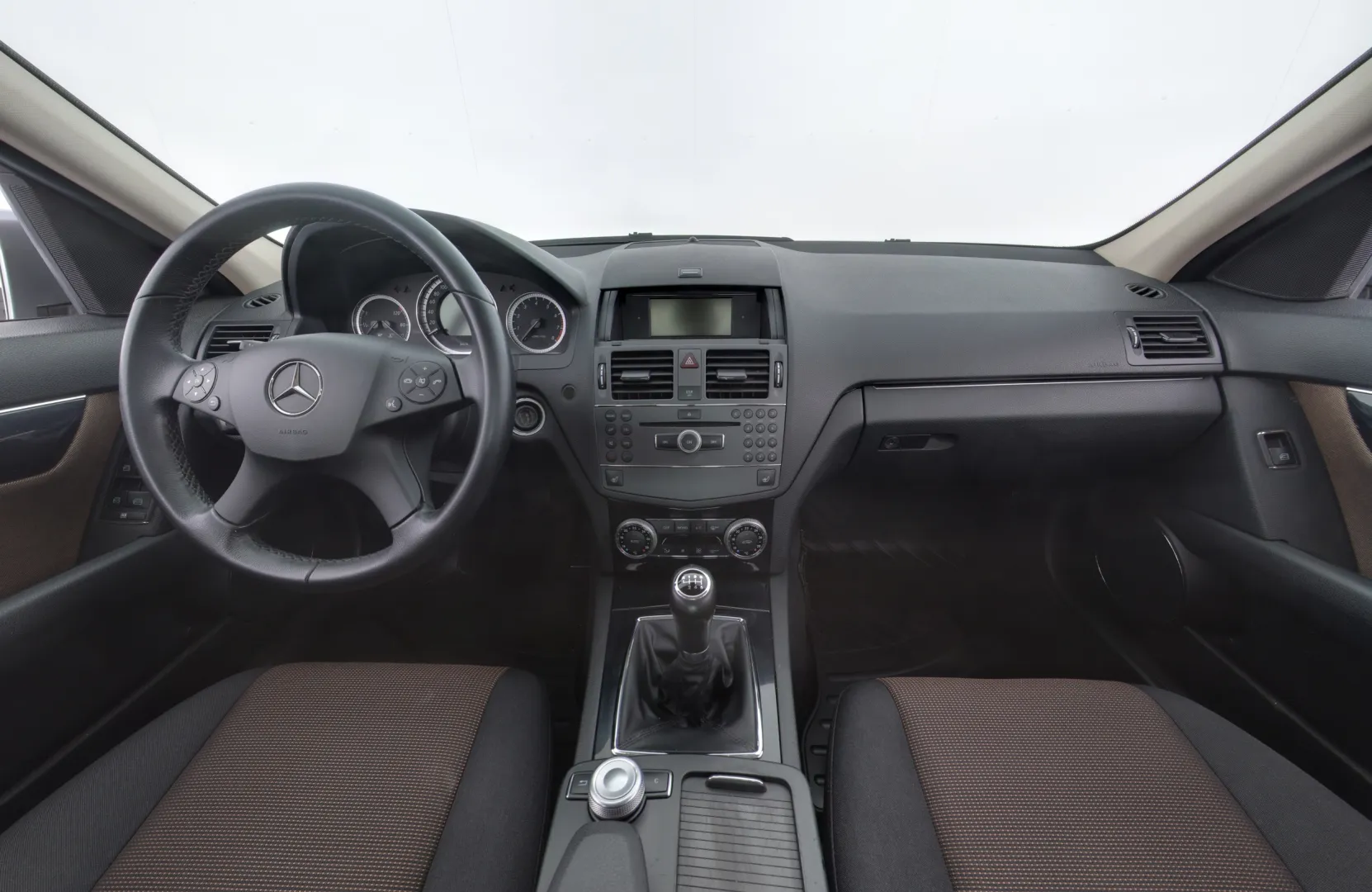 MERCEDES-BENZ C HJY-217 carousel image
