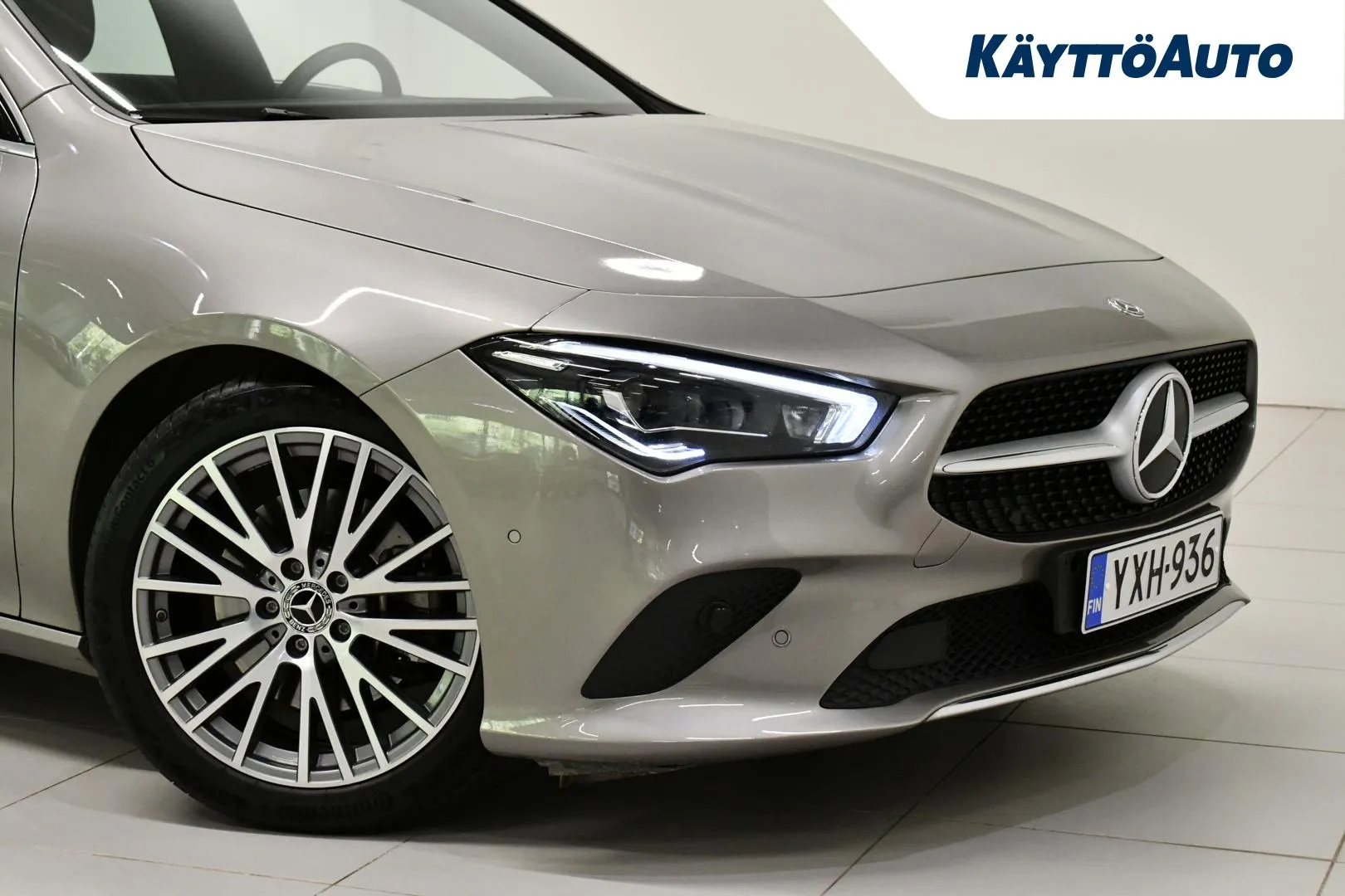 MERCEDES-BENZ CLA YXH-936 carousel image