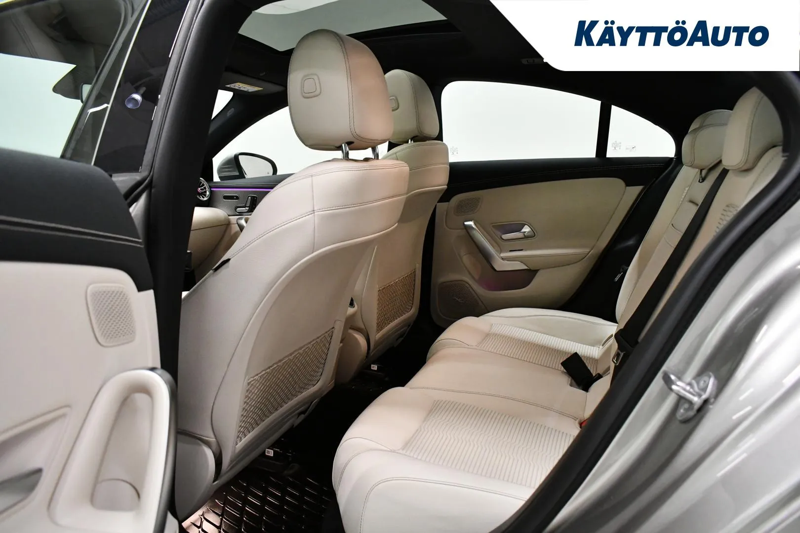MERCEDES-BENZ CLA YXH-936 carousel image