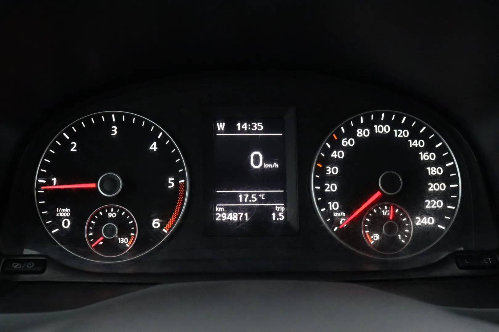 VOLKSWAGEN Caddy Maxi KSA-821 carousel image