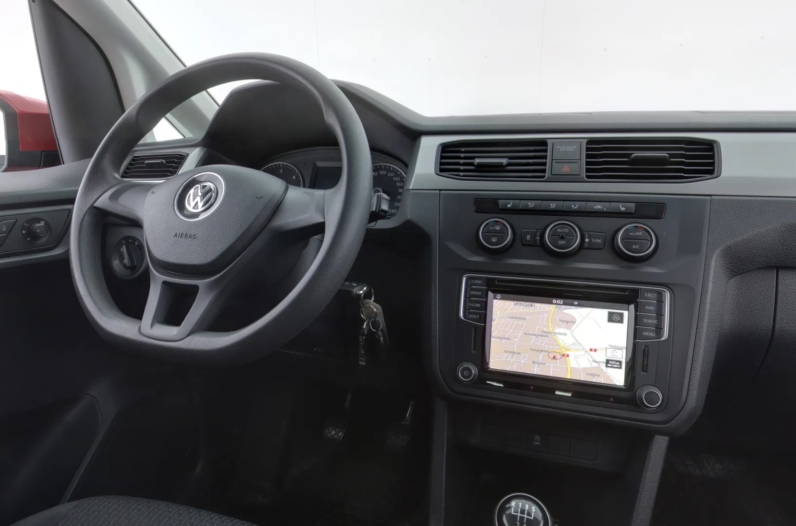 VOLKSWAGEN Caddy Maxi KSA-821 carousel image