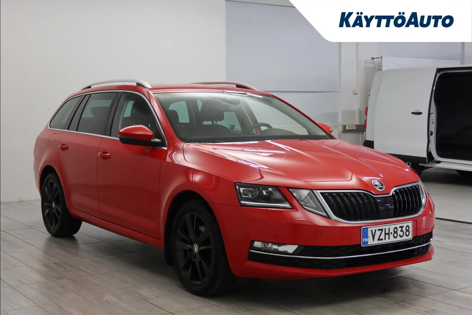 SKODA Octavia VZH-838 carousel image