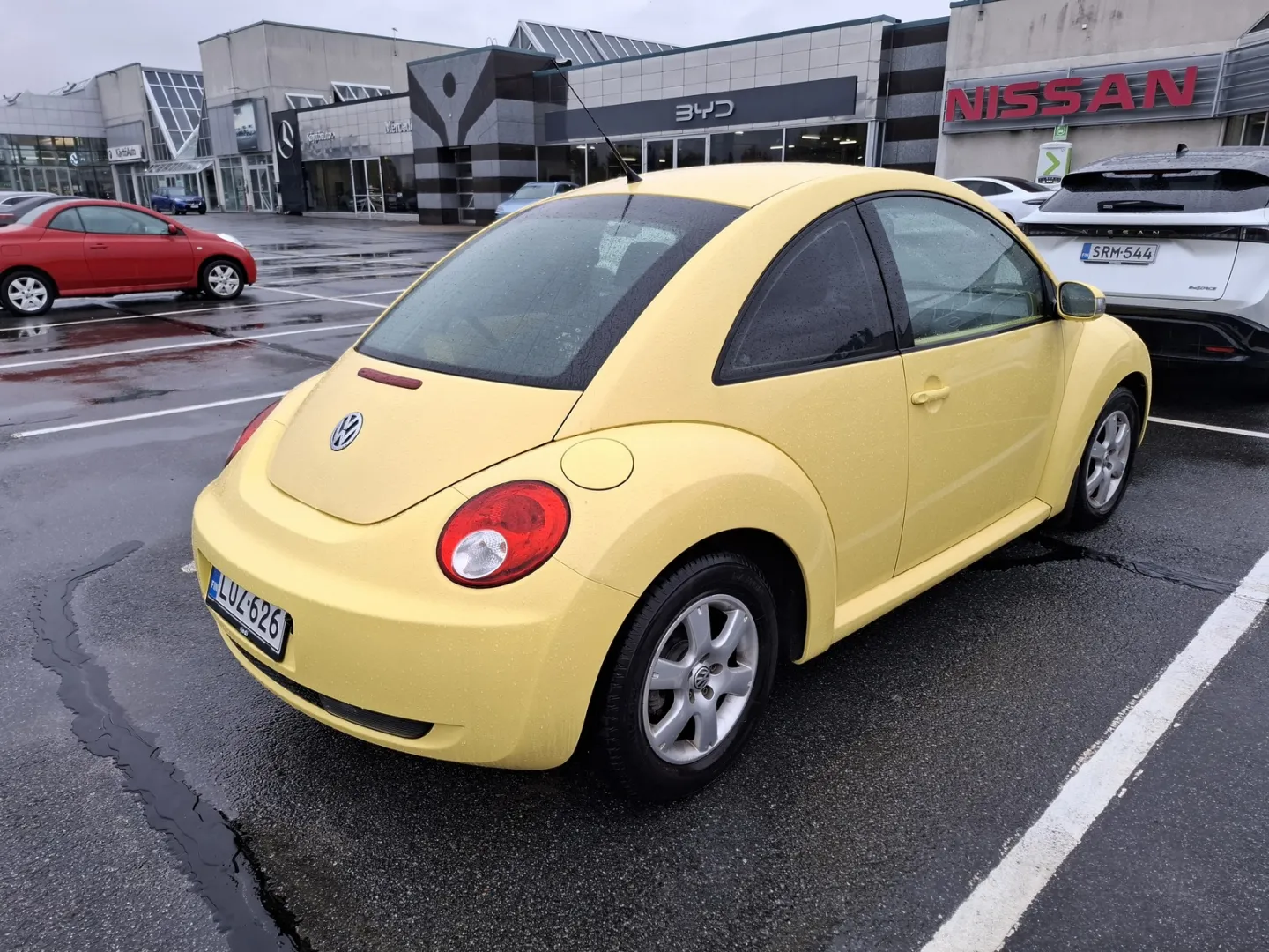 VOLKSWAGEN New Beetle LOZ-626 carousel image