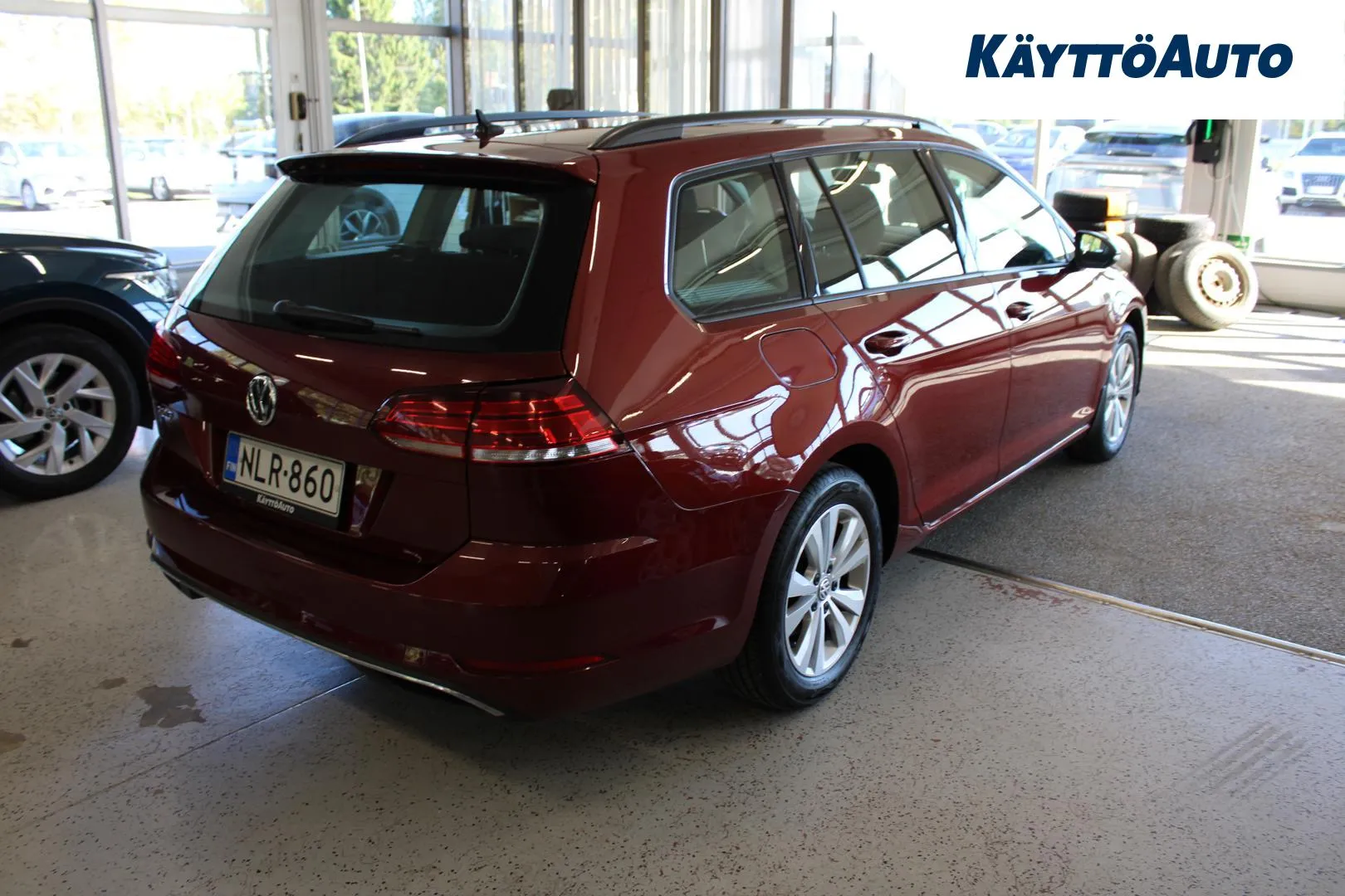 VOLKSWAGEN Golf NLR-860 carousel image