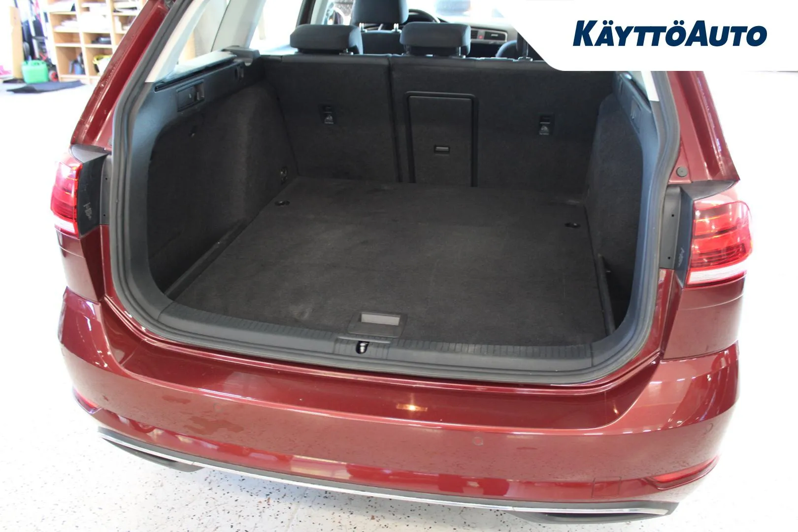 VOLKSWAGEN Golf NLR-860 carousel image