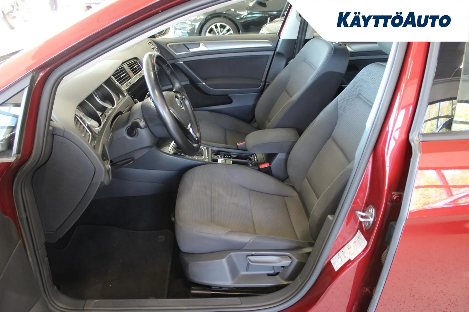 VOLKSWAGEN Golf NLR-860 carousel image