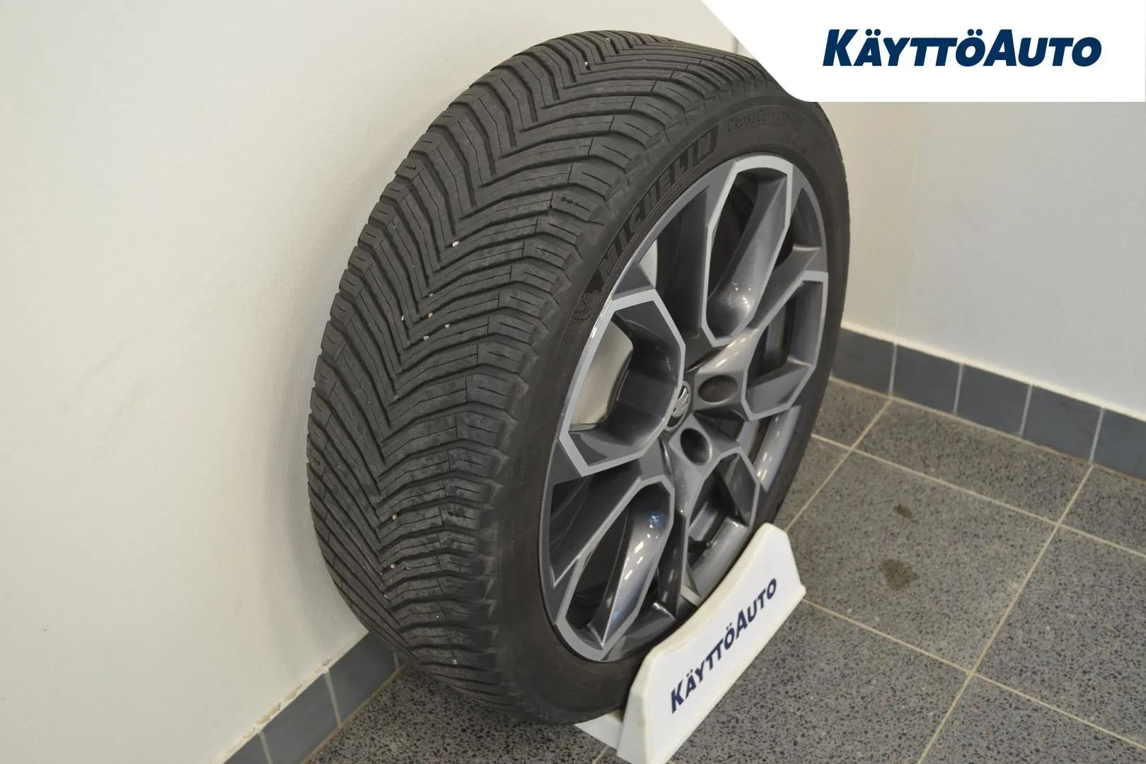 SKODA Kodiaq SVZ-460 carousel image