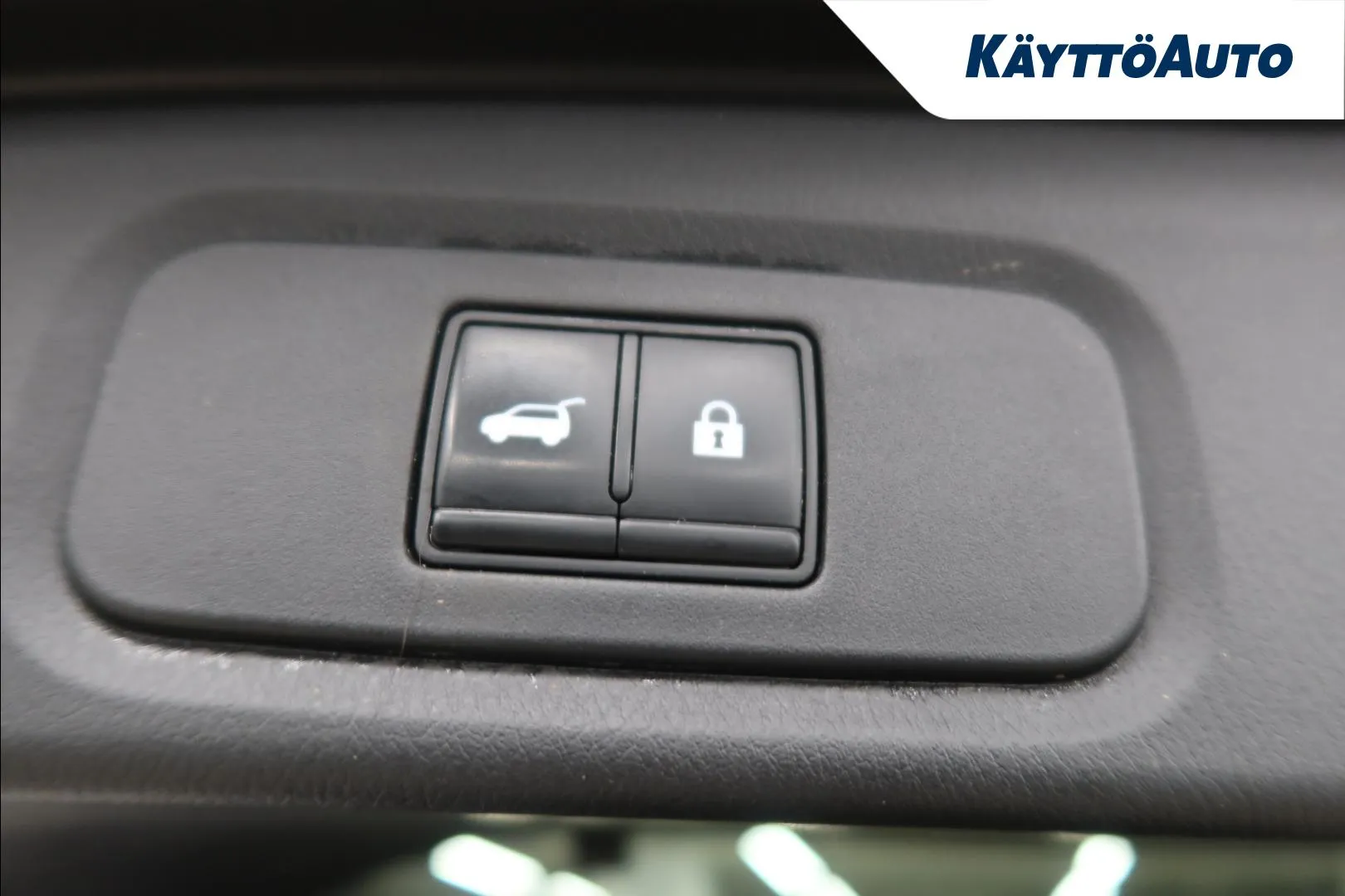 Nissan Qashqai MOH-516 carousel image