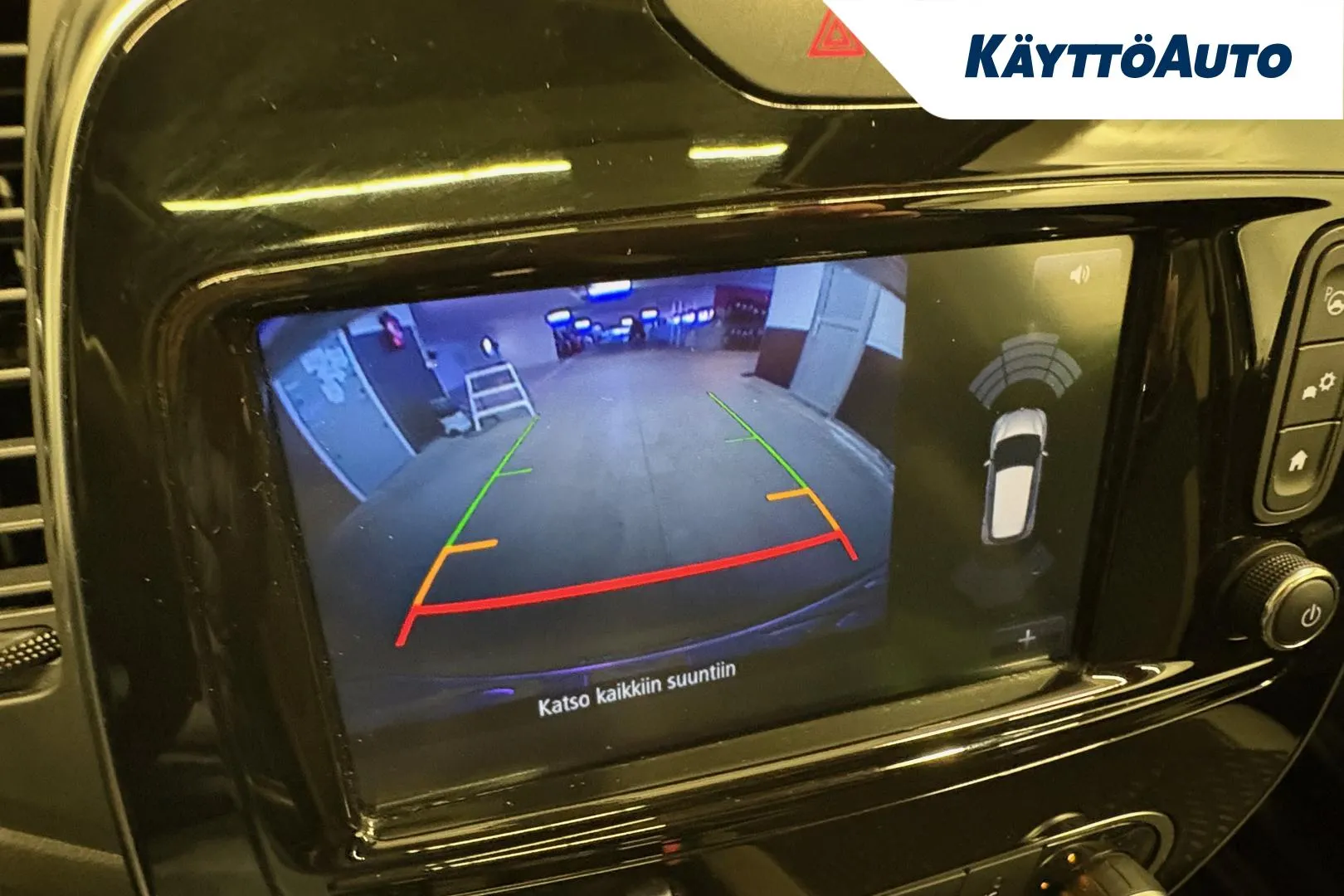 RENAULT Captur FOA-903 carousel image