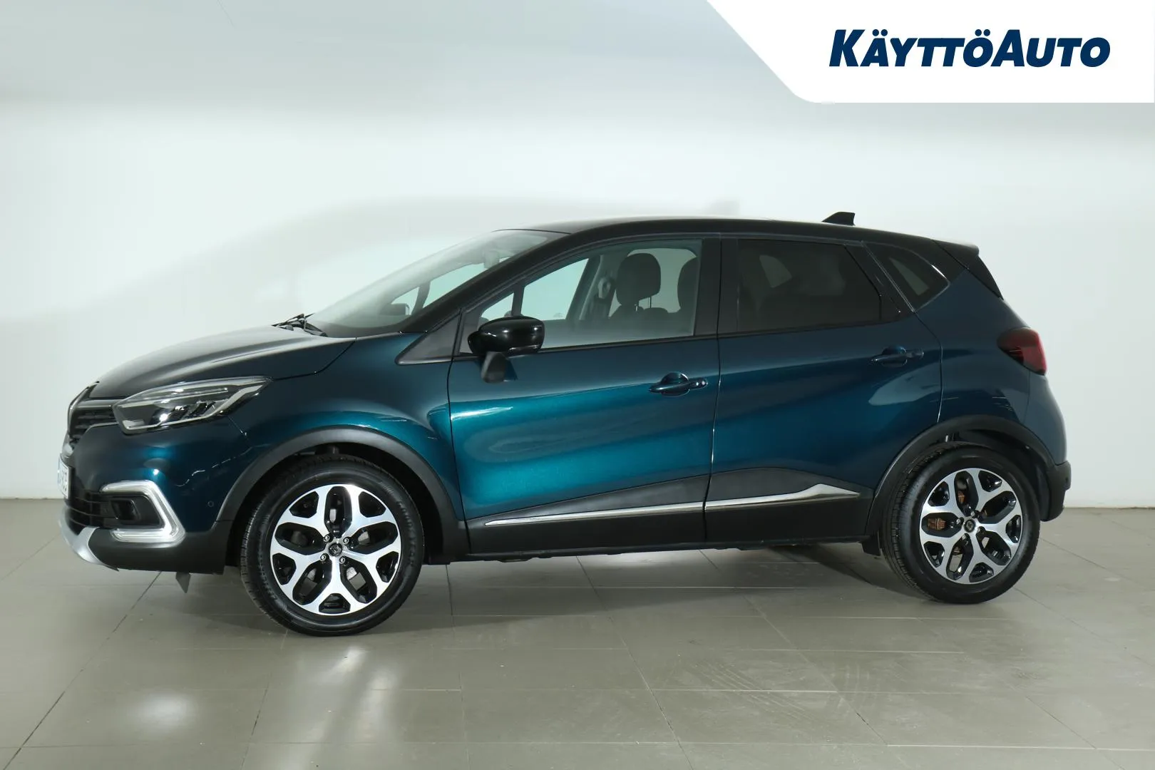 RENAULT Captur FOA-903 carousel image