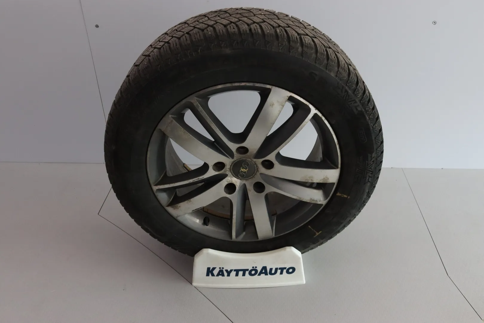 AUDI Q7 UYY-988 carousel image