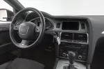 AUDI Q7 UYY-988 carousel thumbs