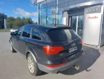 AUDI Q7 UYY-988 carousel thumbs