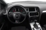 AUDI Q7 UYY-988 carousel thumbs