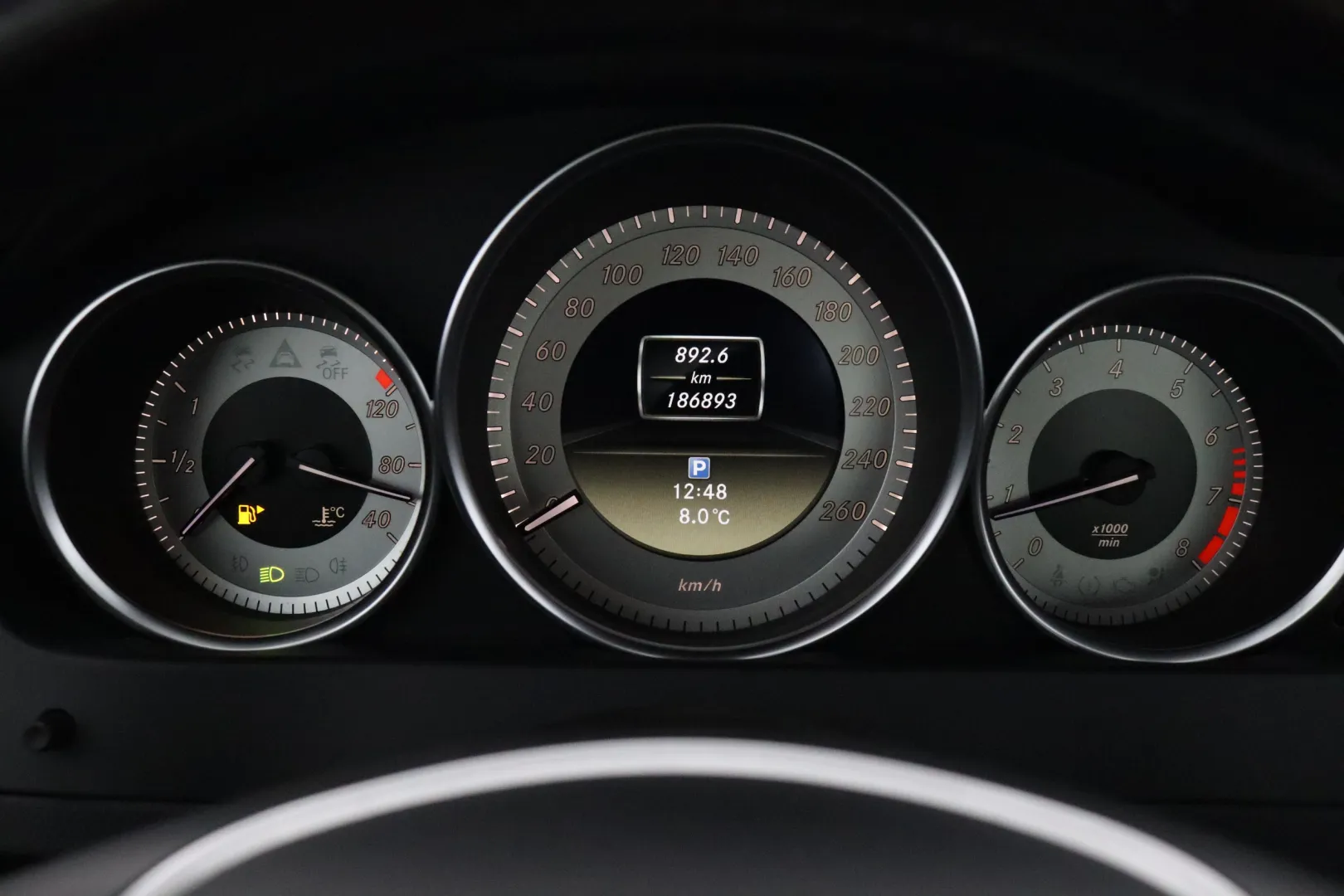 MERCEDES-BENZ C XBZ-397 carousel image