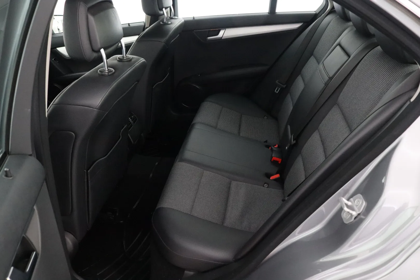 MERCEDES-BENZ C XBZ-397 carousel image