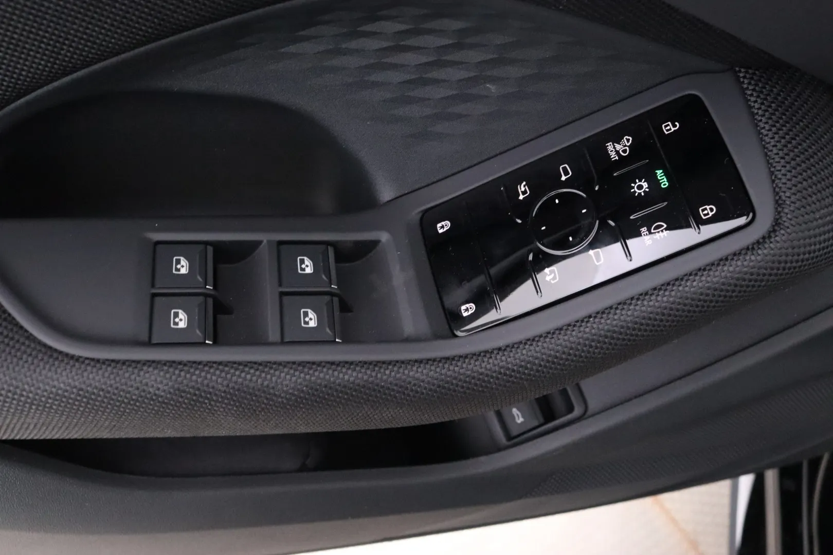 Audi A5 XUZ-416 carousel image