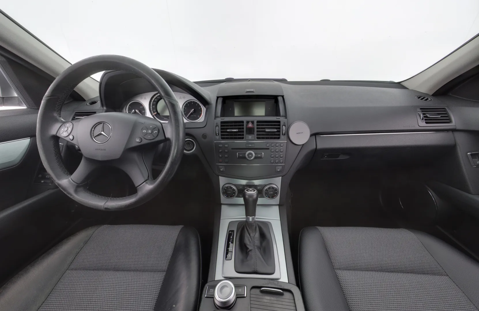 MERCEDES-BENZ C HHI-756 carousel image