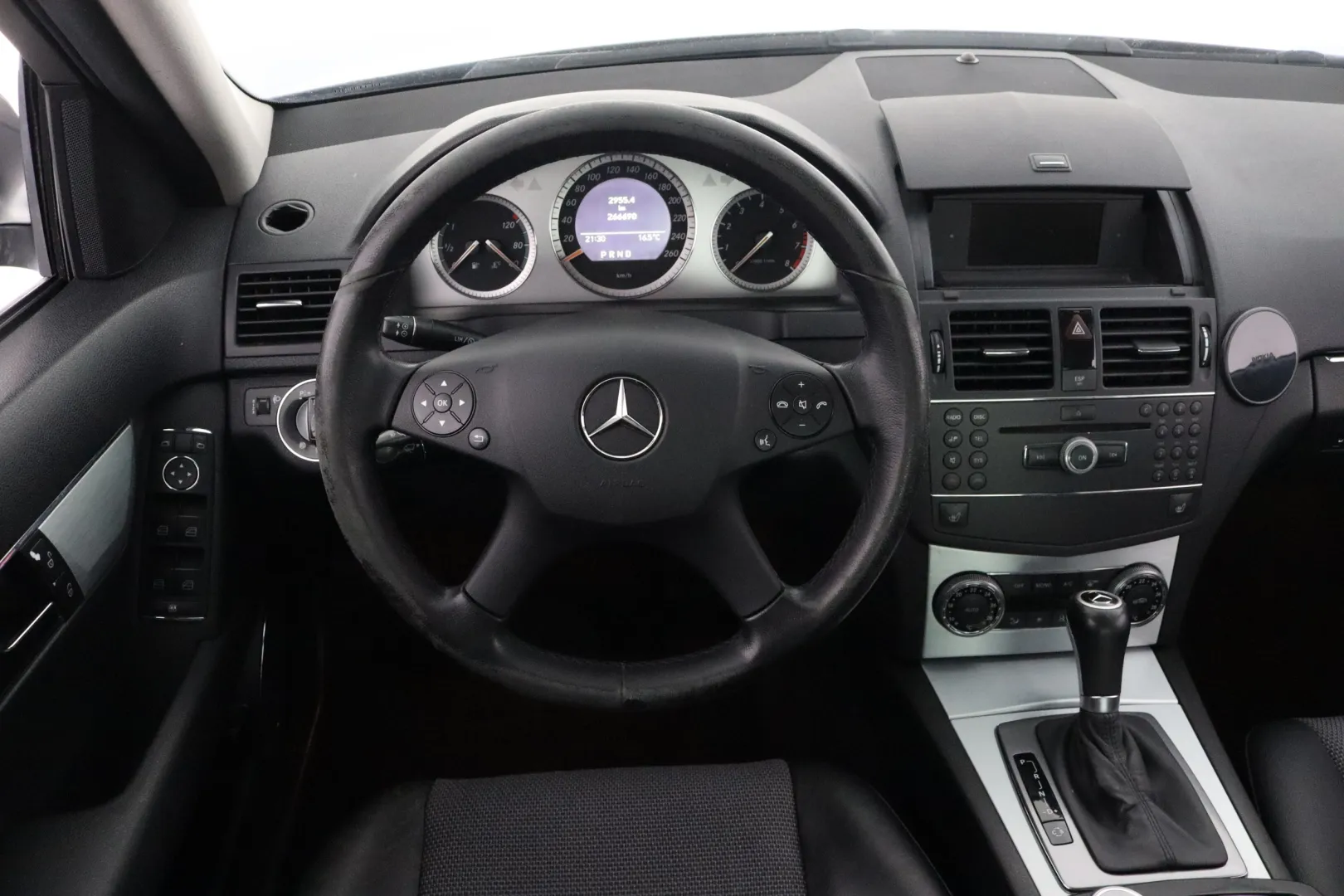 MERCEDES-BENZ C HHI-756 carousel image