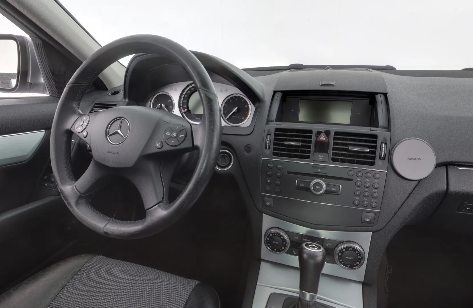 MERCEDES-BENZ C HHI-756 carousel image