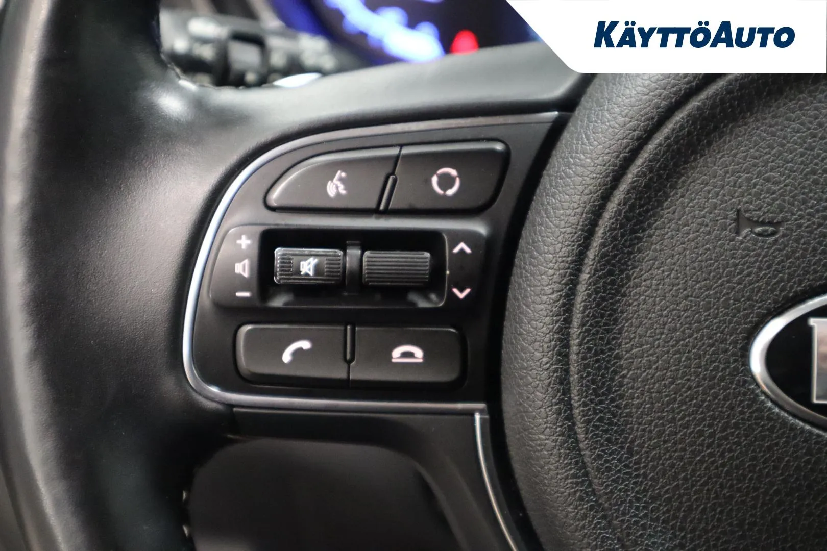 KIA Niro COS-261 carousel image