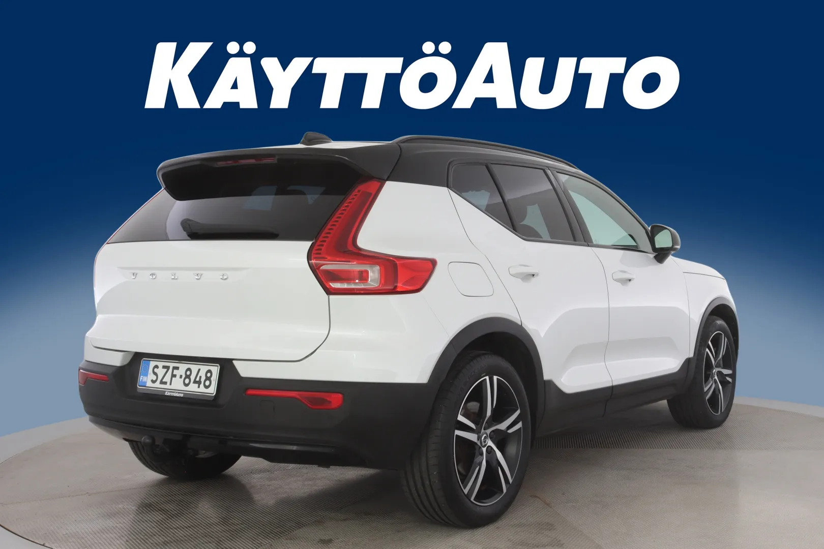 VOLVO XC40 SZF-848 carousel image