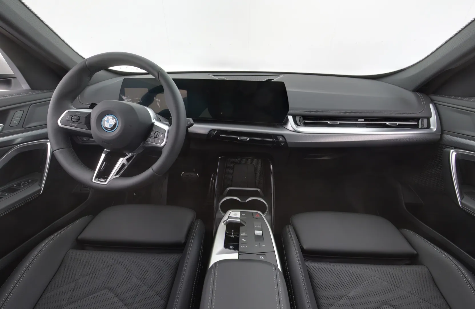 BMW X1 ZPV-821 carousel image