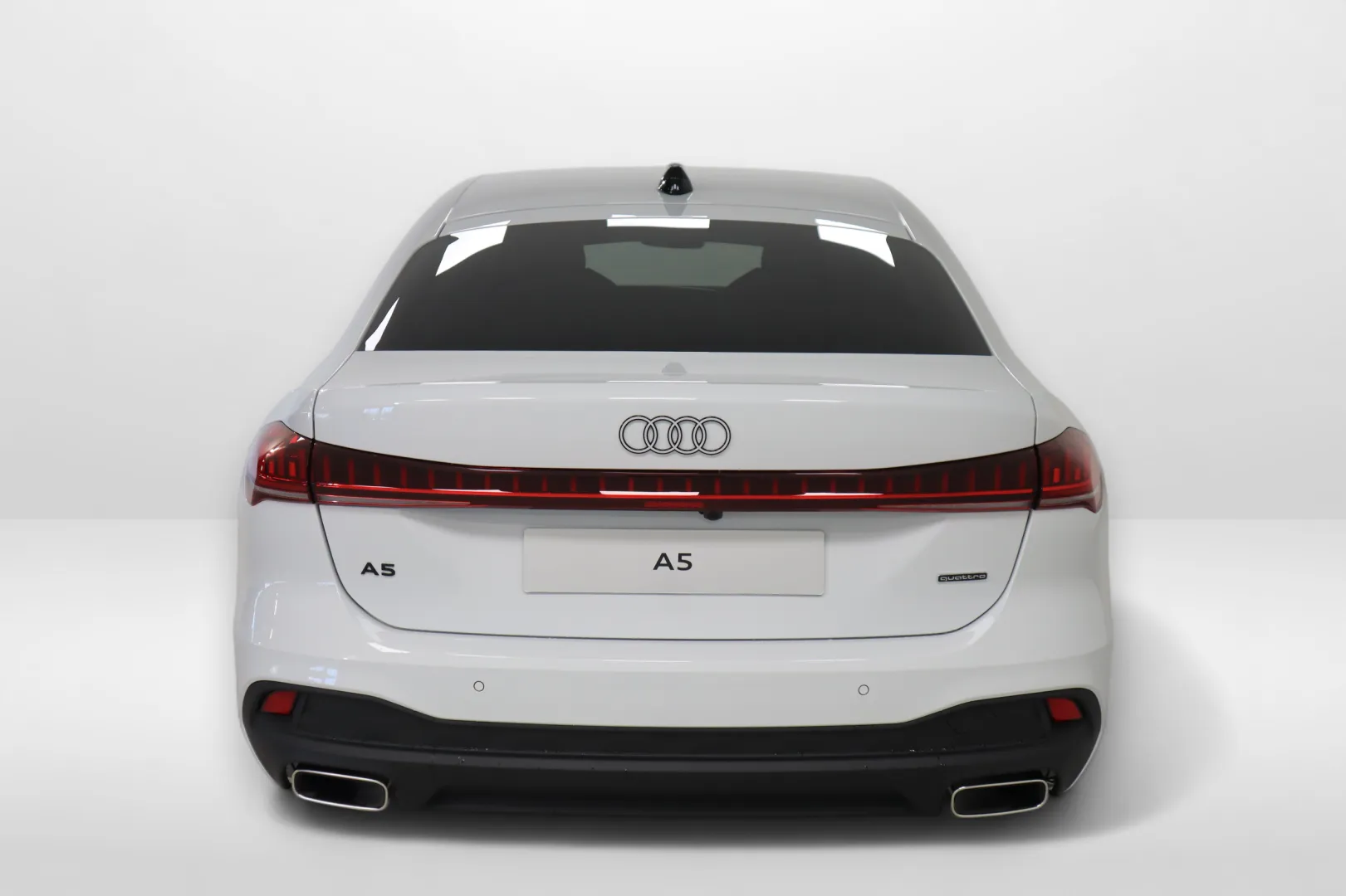 Audi A5 EVR-706 carousel image