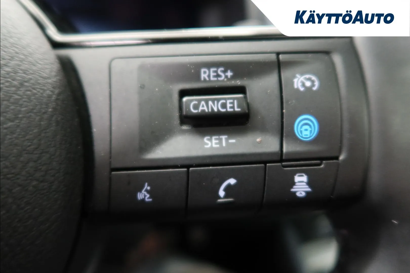Nissan Qashqai FPB-780 carousel image