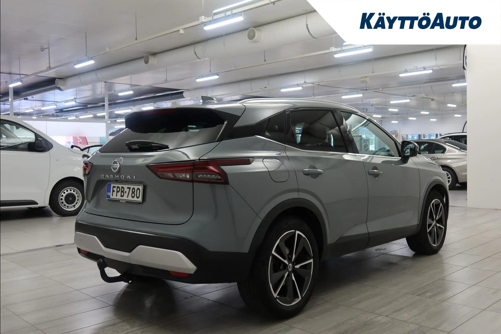 Nissan Qashqai FPB-780 carousel image