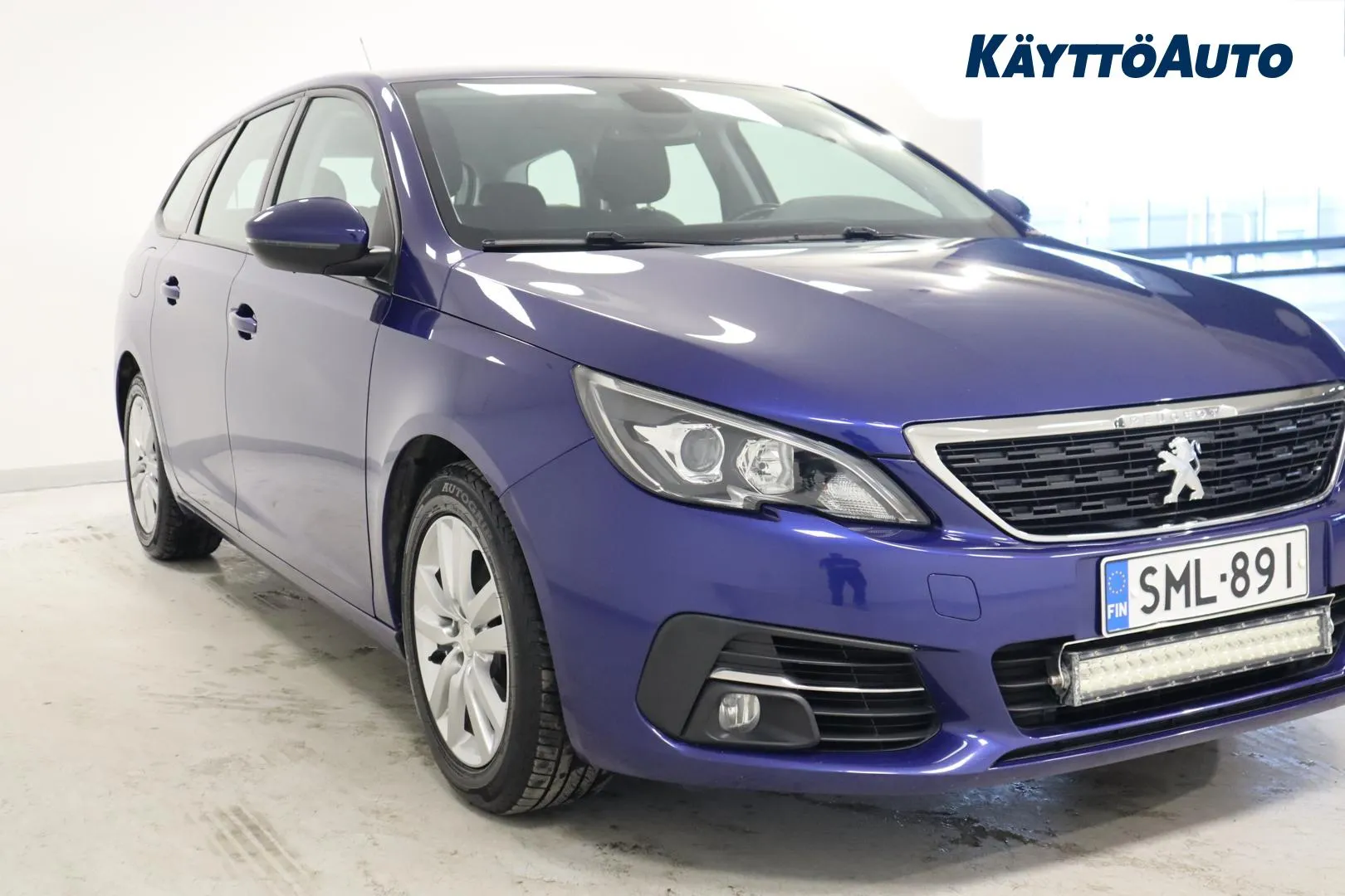 Peugeot 308 SML-891 carousel image