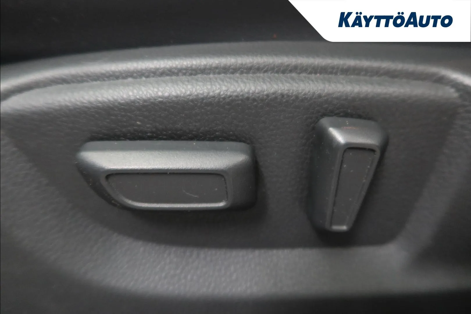 MITSUBISHI Eclipse Cross JNE-922 carousel image