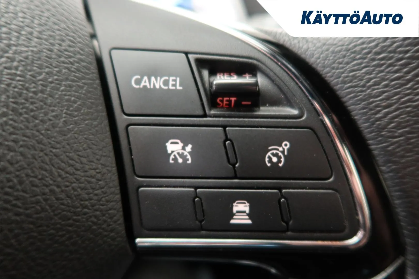 MITSUBISHI Eclipse Cross JNE-922 carousel image