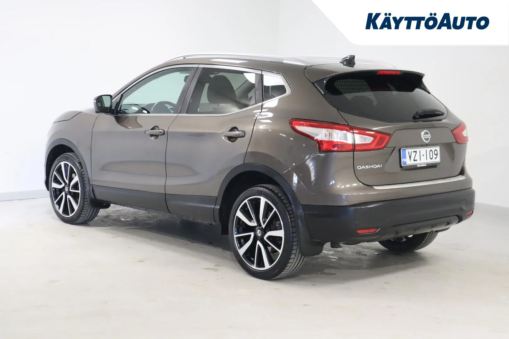 Nissan Qashqai VZI-109 carousel image
