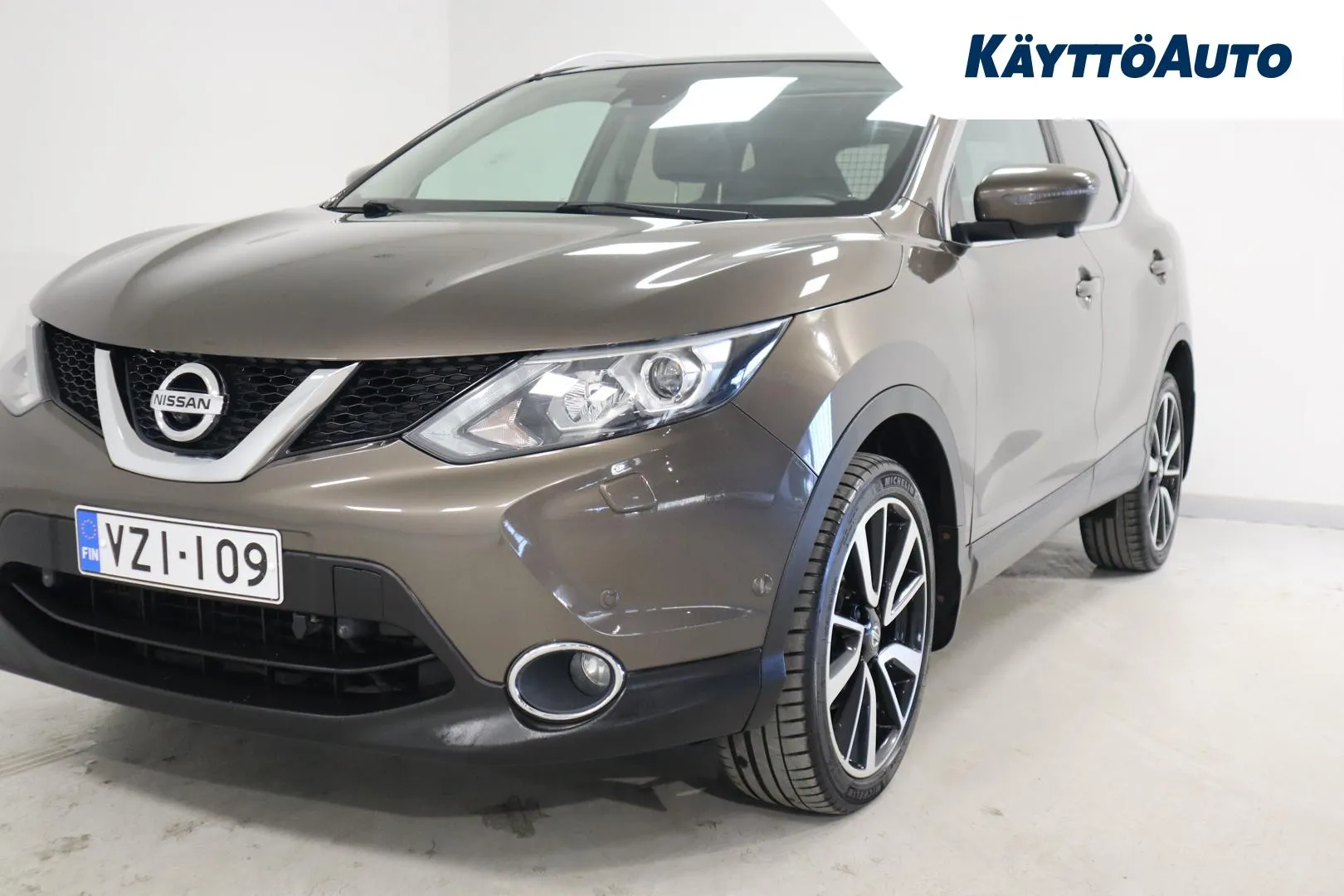 Nissan Qashqai VZI-109 carousel image