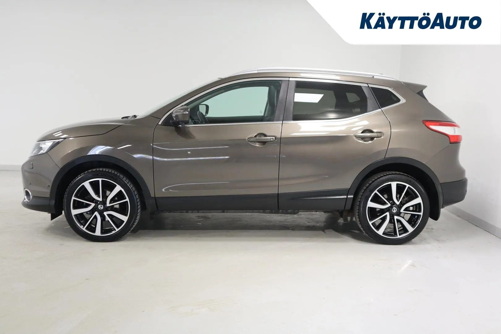 Nissan Qashqai VZI-109 carousel image