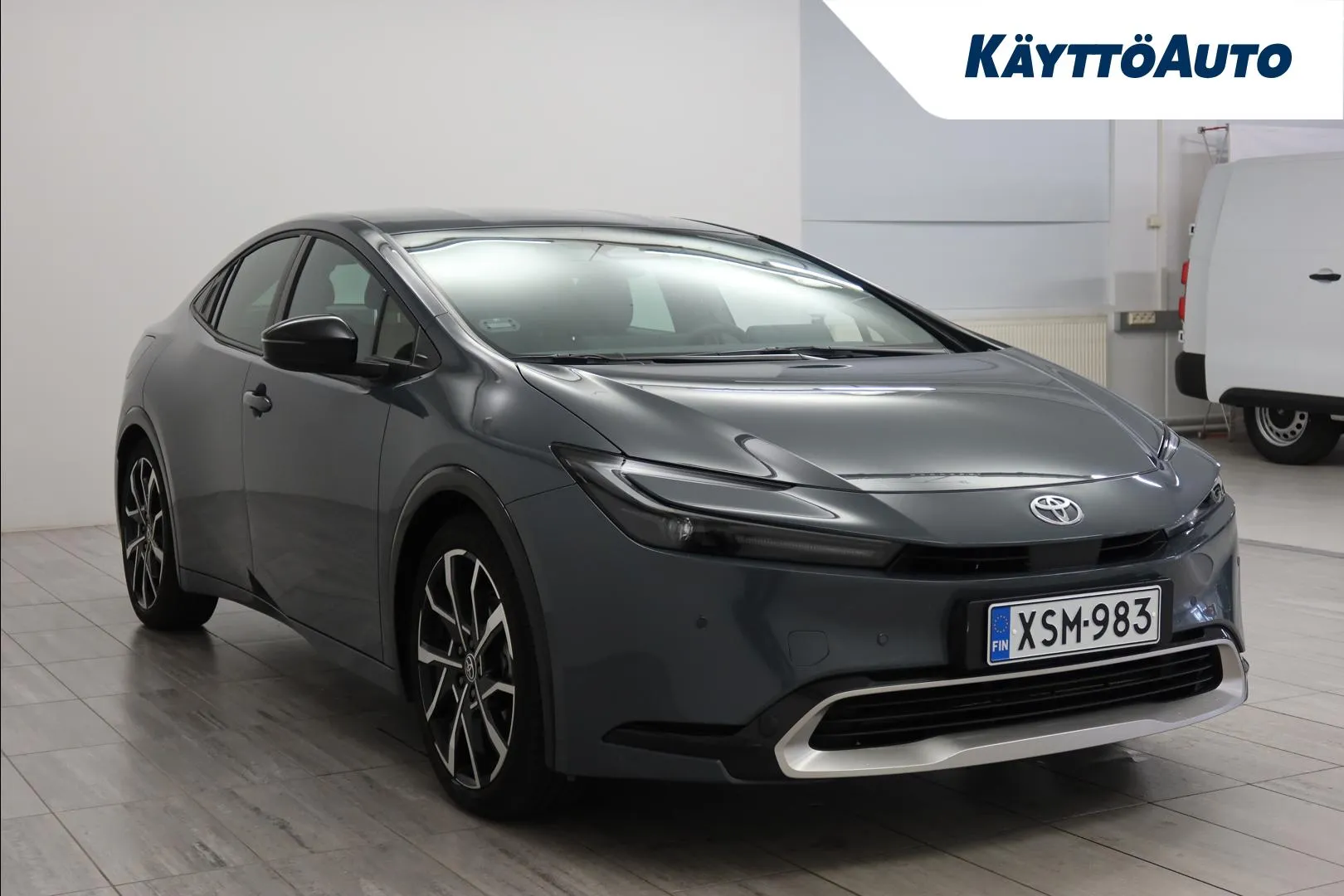 Toyota Prius Plug-in XSM-983 carousel image