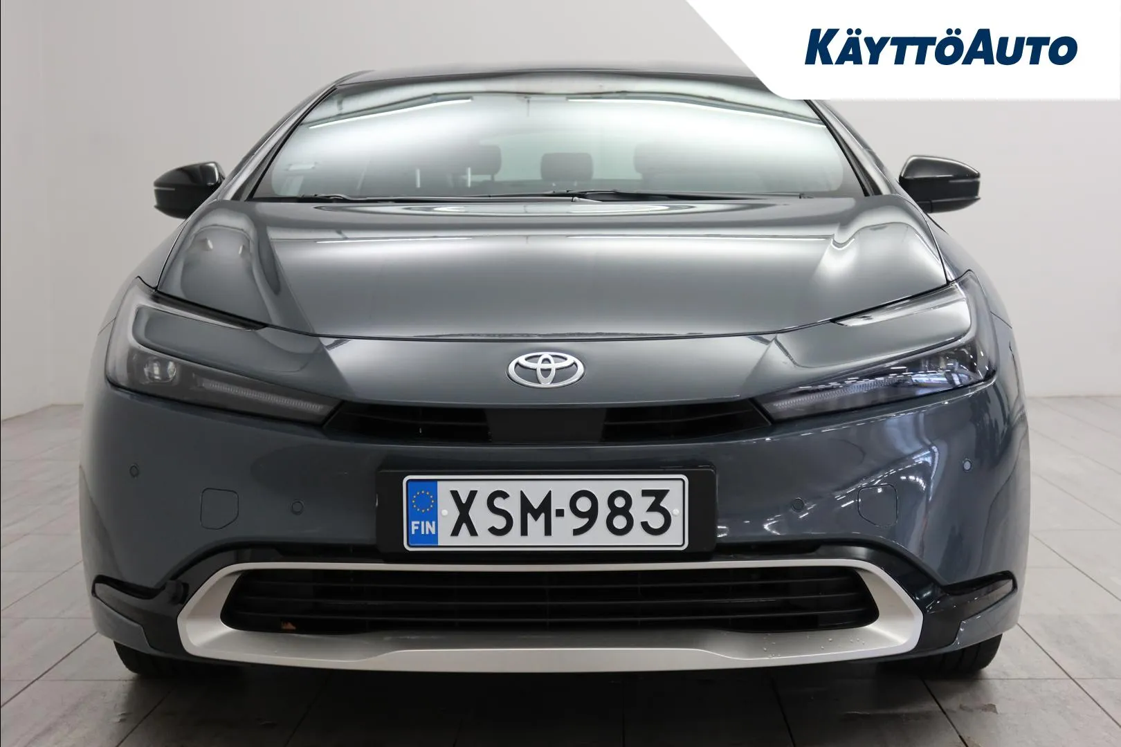 Toyota Prius Plug-in XSM-983 carousel image