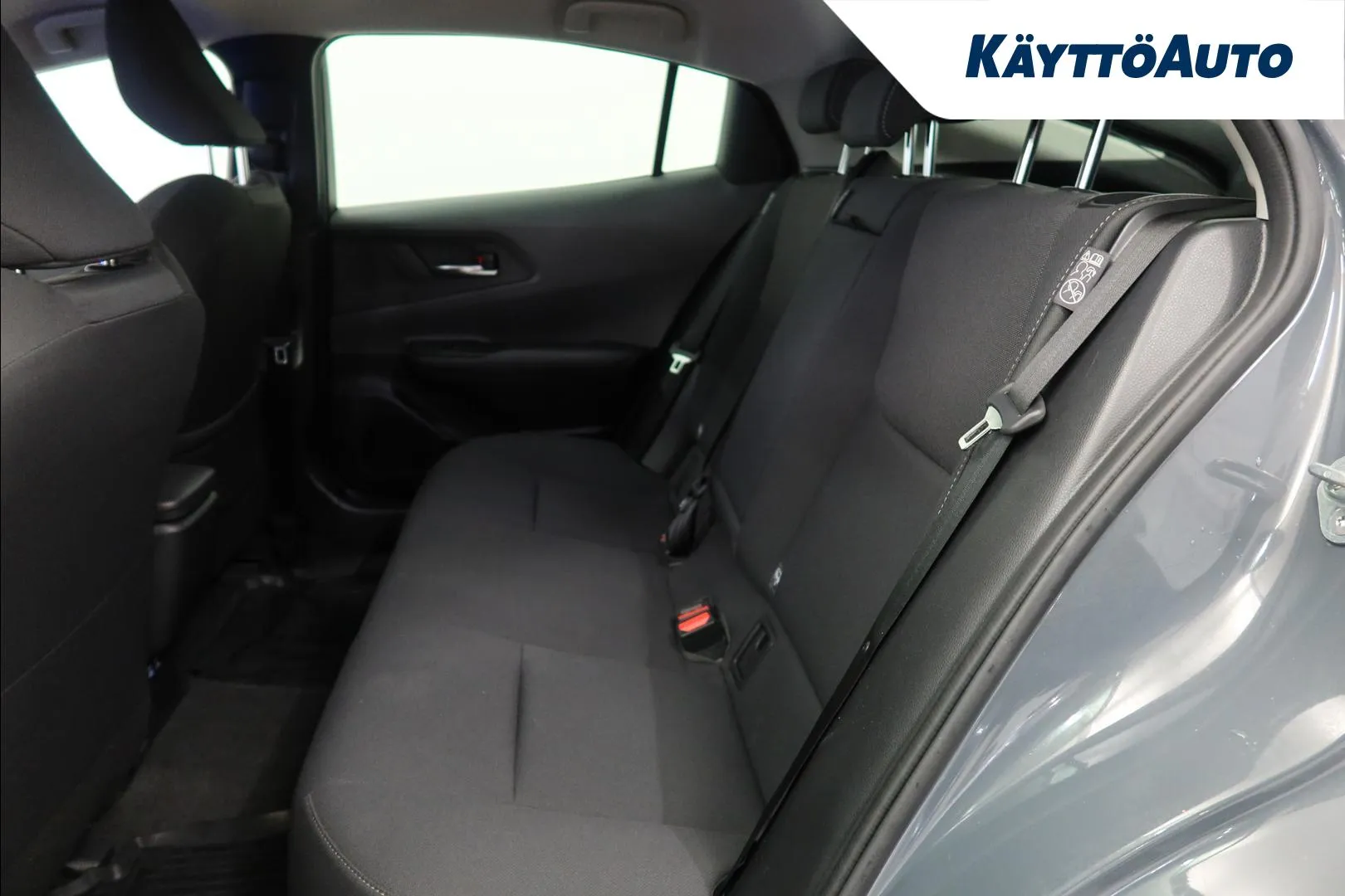 Toyota Prius Plug-in XSM-983 carousel image