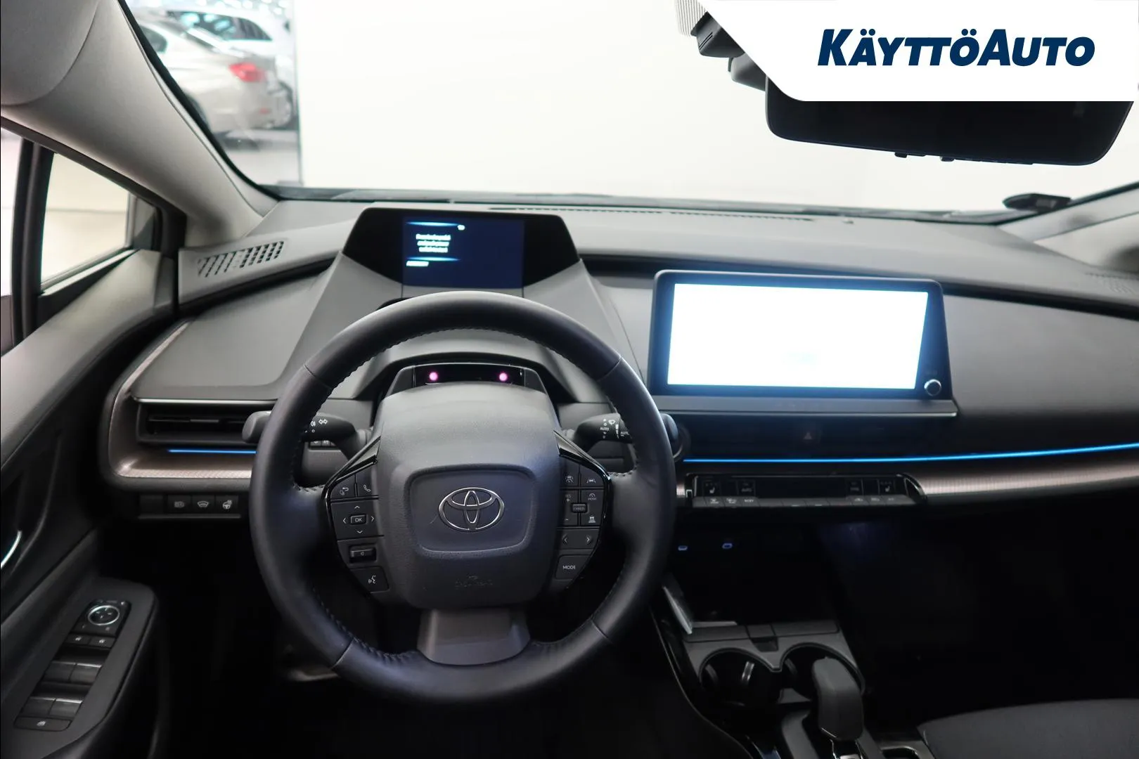 Toyota Prius Plug-in XSM-983 carousel image
