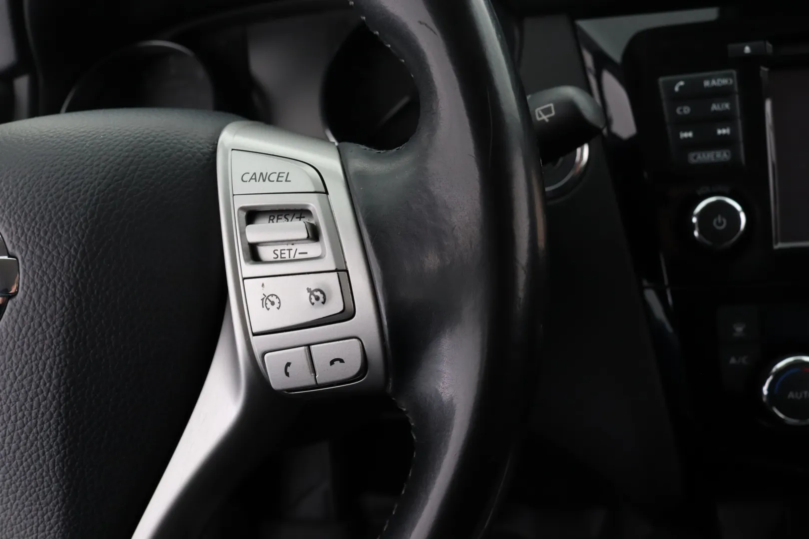 NISSAN Qashqai KOH-517 carousel image
