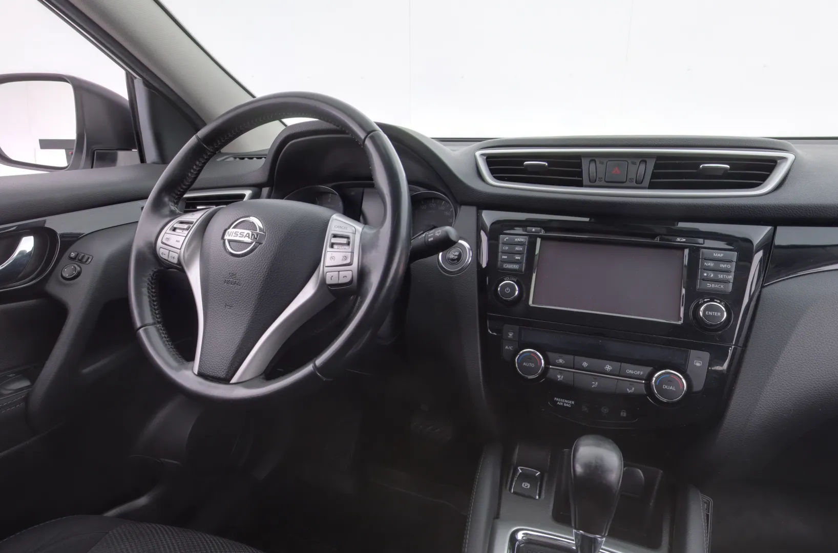 NISSAN Qashqai KOH-517 carousel image