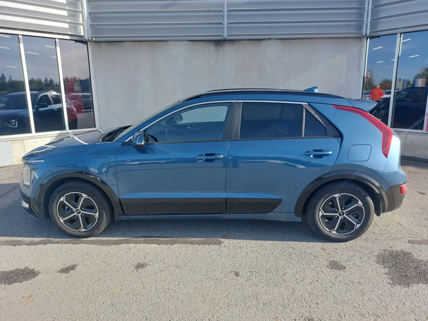 KIA Niro FRX-713 carousel image