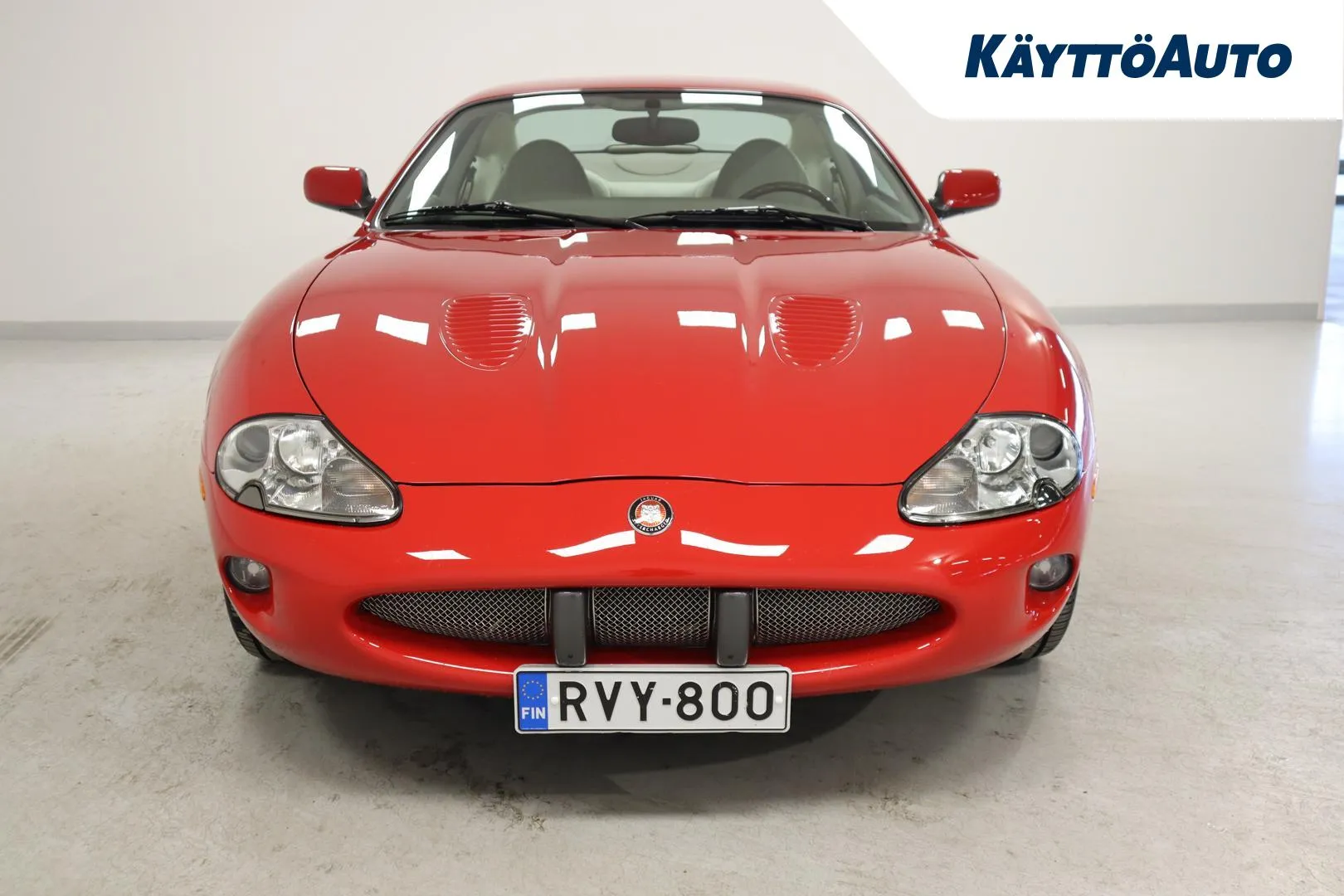 Jaguar XKR RVY-800 carousel image