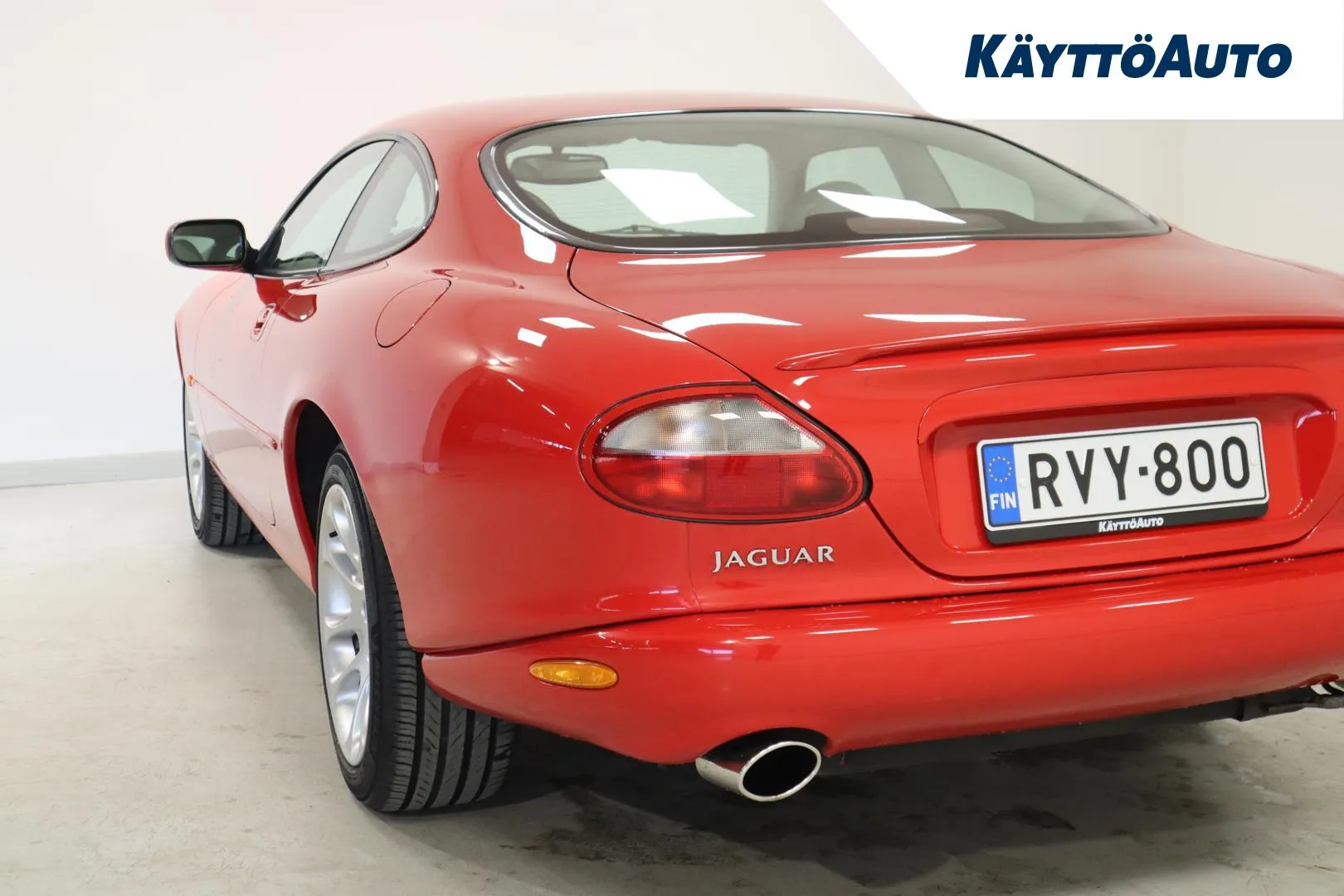 Jaguar XKR RVY-800 carousel image